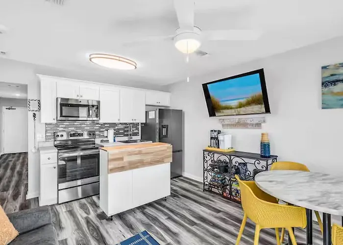 View Plantation 4515 With Multiple Amenities