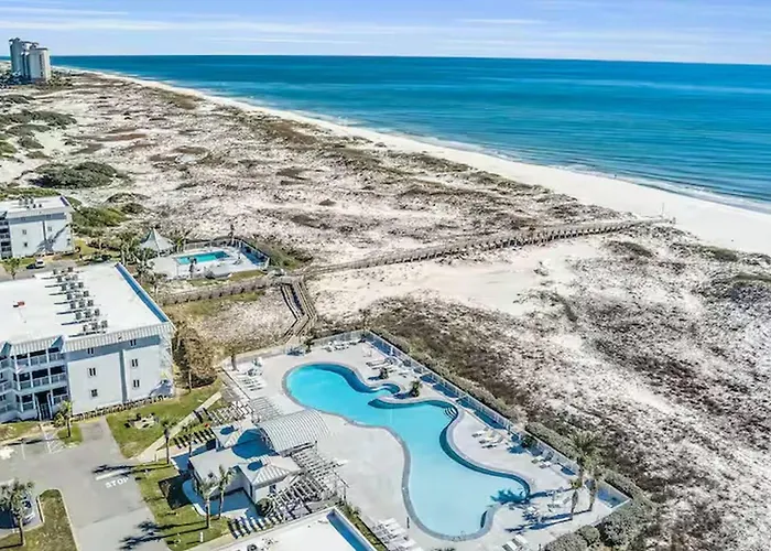 View Plantation 4515 With Multiple Amenities *