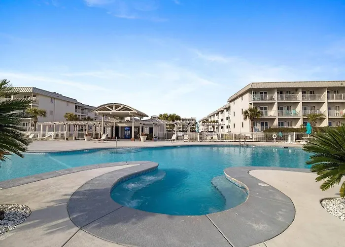 View Plantation 4515 With Multiple Amenities *