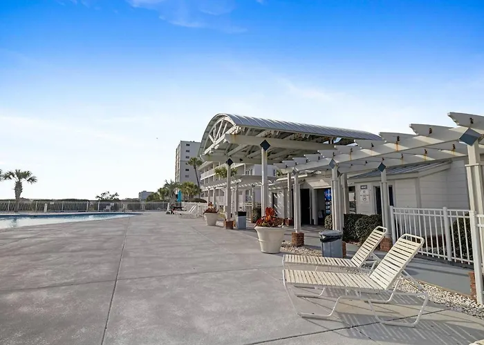 Apartment View Plantation 4515 With Multiple Amenities *