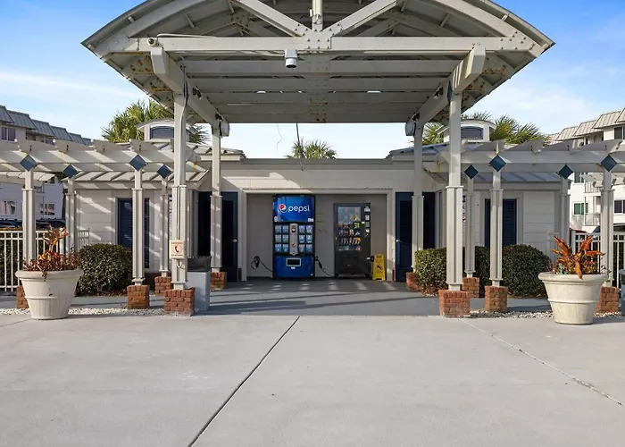View Plantation 4515 With Multiple Amenities Apartment